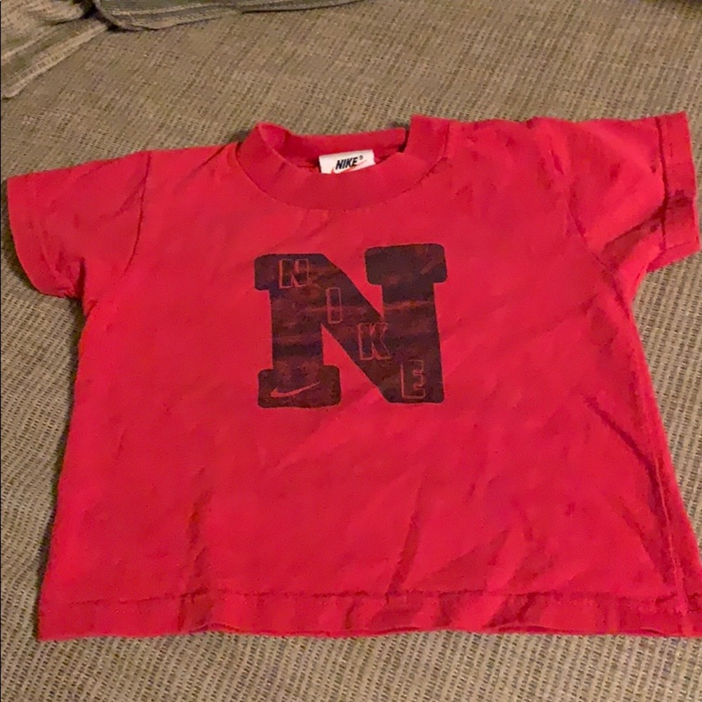 Nike infant shirt